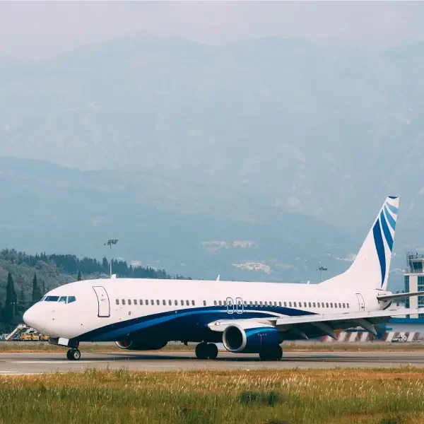 plane-skyteam-takeoff-strip-tivat-airport-montenegro (1)